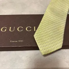 美品 GUCCI グッチ シルク 100％ イエロー 黄色 総柄 ネクタイ
