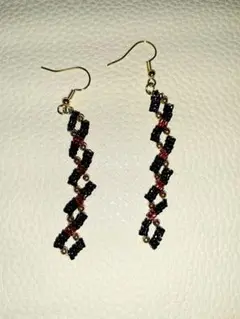 ハンドメイド    ガラスビーズピアス