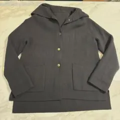 ジャンニ ロ ジュディチェ 黒いフード付きニットジャケット