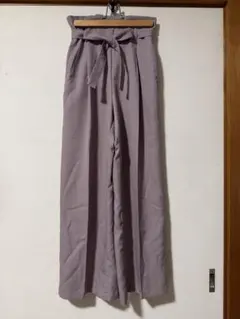 ジーユー　スラックスパンツ