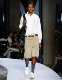 Item thumbnail for item 44665d4a-a11c-4bda-8f45-7804387bee6a