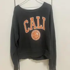 オフショルダー スウェット