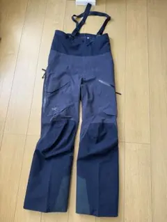 Item thumbnail for item 3a6c9f51-d0a6-48f7-bae0-ae32dab4547a