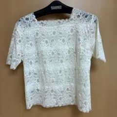 ホワイト花柄レース半袖トップス