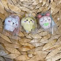 ちいかわ　ビスケット　マスコットキーホルダー 古本屋 ちいかわ うさぎ