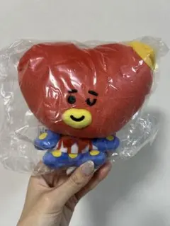BT21 TATA ぬいぐるみ　1番くじ