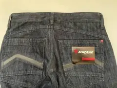 新品】ダイネーゼ ストロークヴィル スリムレギュラージーンズ サイズ