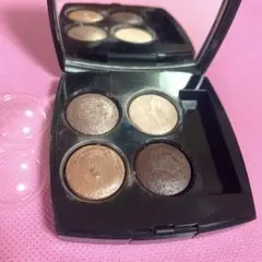 シャネルCHANEL レキャトルオンブル226