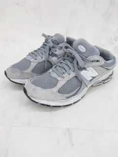 New Balance M2002RST グレー スニーカー 25cmのサムネイル