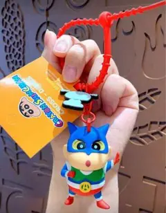 クレヨンしんちゃん　キーホルダー ストラップ付き