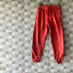 こども用赤いロングパンツ ウエスト紐付き