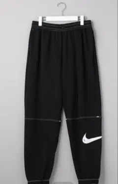 Nike ブラック ジョガーパンツ