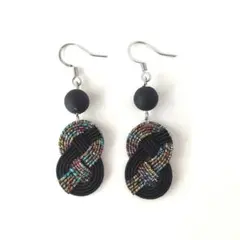 水引ピアス 黒×多色 上品 個性的 小ぶり 揺れる ハンドメイド