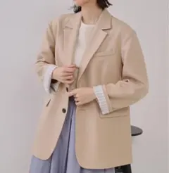 ベージュ テーラードジャケット 新品タグ付き