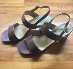 ing ブラウンレザー ヒールサンダル23.5cm