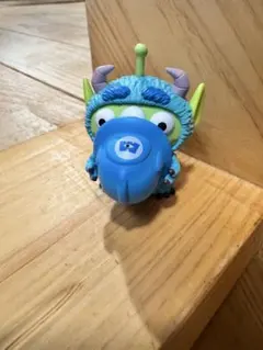 ディズニー エイリアン サリー フィギュア カプセルトイ