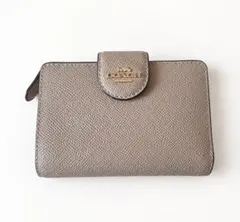 COACH 二つ折り財布のサムネイル