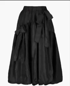 Bibiy. PATTY RUFFLE SKIRT ブラック - メルカリ