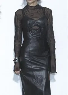 最終値下‼️ ZARA フェイクレザーワンピース✨インナー付✨