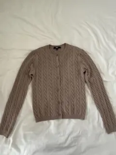 UNIQLO ケーブルクルーネックカーディガン　ベージュ S