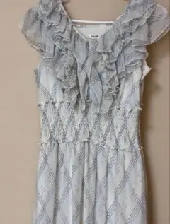 SNIDEL Sustainableプリントプリーツワンピース