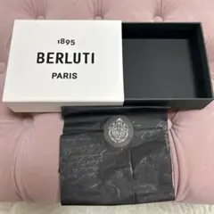 Berluti ベルルッティ 空箱のサムネイル