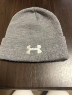 Under Armour グレー ニット帽