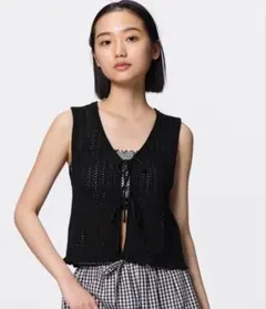 【新品タグ付き】GU 透かし編みニットジレ　Lサイズ