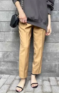 【美品】Spick & Span PL/WOツイルテーパードパンツ 38