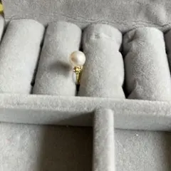 アネモネ　anemone 片耳　ゴールド パール フック式イヤリング