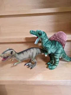 恐竜フィギュア 2体セット