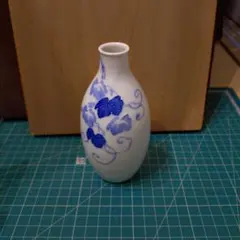 岡本太郎 酒瓶 花瓶 訳あり - メルカリ
