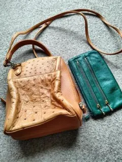 Ostrich Leather 長財布 花柄 マルチカラー新品・未使用小銭入外側 