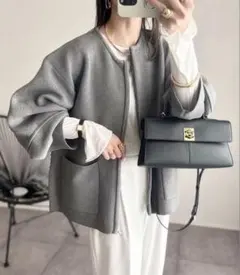 andme ランタンスリーブジップニットカーディガン