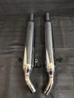 トライアンフ マフラー