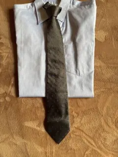 CRICKET 1960 オリーブグリーン ドットネクタイ　グレー