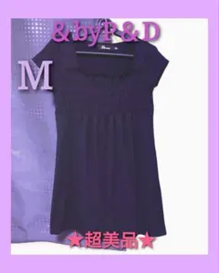 レア★超美品★【＆byP＆D】胸元シャーリングチュニック ブラック Mのサムネイル