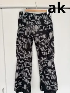 新品 アウターノーン エイペックス ハイブリッド トランクス ライト