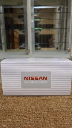 ディスプレイケース付】京商 NISSAN GT-R R35 1/43シルバー - メルカリ