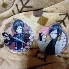 刀剣乱舞 薬研藤四郎 アクリルキーホルダー 2種セット - メルカリ