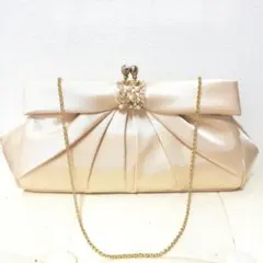 エメ ビジュー装飾 ベージュ クラッチ パーティー バッグ
