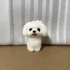 羊毛フェルトブローチマルチーズ