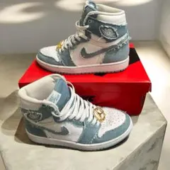 Nike WMNS Air Jordan 1 High OG 