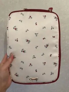 iPadケースのサムネイル