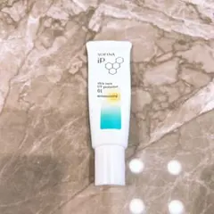 ソフィーナ iPスキンケアUV01乾燥しがちな肌環境 SPF50+ PA++++のサムネイル