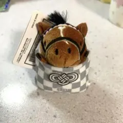 サラブレッドコレクション　お守りマスコット　ドウデュース