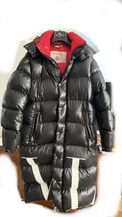 新品 KITH × MONCLER クラシックボックスロゴ ダウンベスト - メルカリ