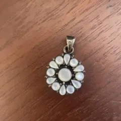 ヴィンテージ　sv925 パールフラワーチャーム ペンダントトップ約7.2g