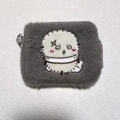ちいかわ ラッコ　ミニポーチのサムネイル