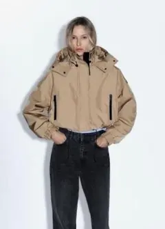 【美品】ZARA ベージュ クロップドジャケット　中綿ブルゾン